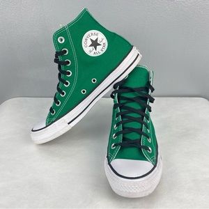 Hi-Top Chucks Converse Green Men’s Size 6.5 Women’s 8.5